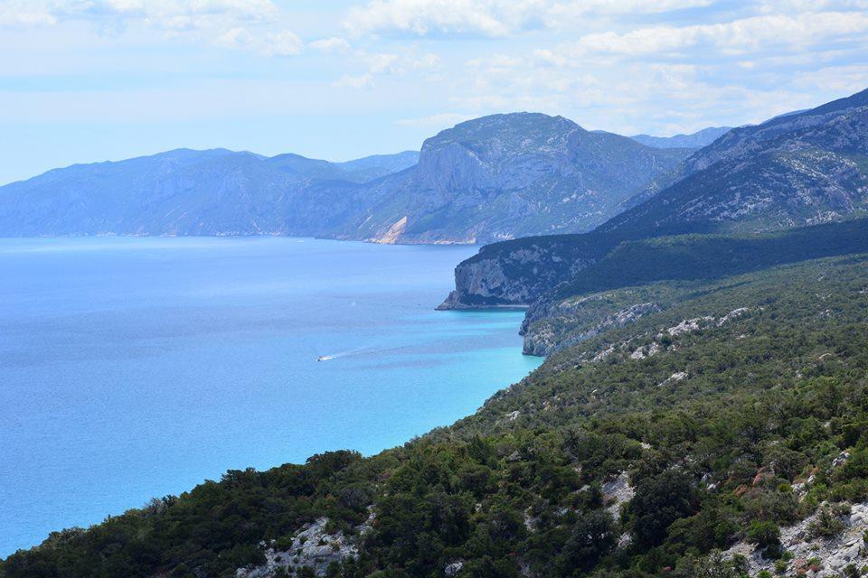 B&B Bella Vista Dorgali Buitenkant foto
